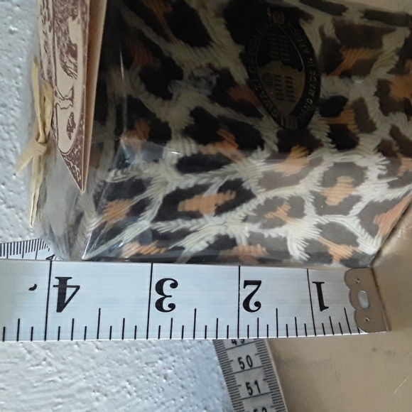 African Swazi Candle 4in Pillar leopard - Picture 10 of 12